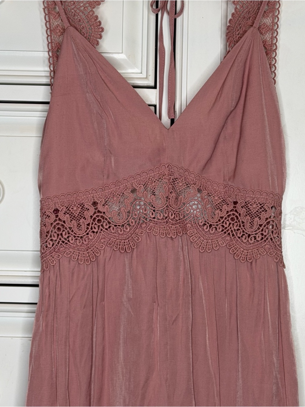 Love Tree Mauve Lace-Trim Spaghetti Strap Romper - Picture 3 of 7